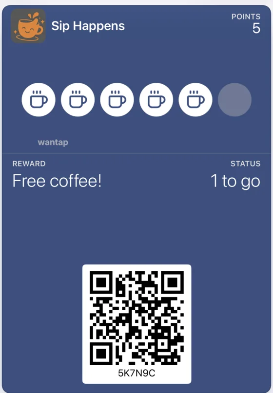Una tarjeta de fidelidad real de Wantap en Apple Wallet — sellos, recompensa y QR para escanear